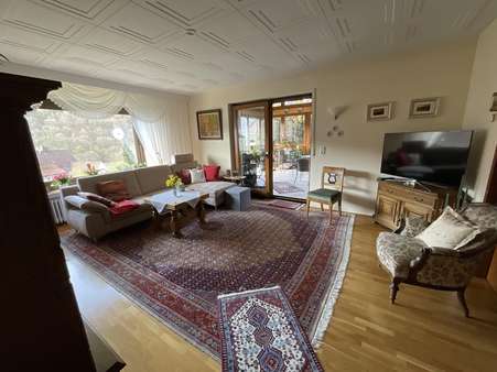 Wohnzimmer - Einfamilienhaus in 97769 Bad Brückenau mit 176m² kaufen