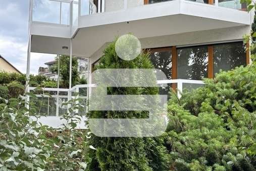 Aussenansicht Aussenansicht - Erdgeschosswohnung in 97688 Bad Kissingen mit 84m² mieten