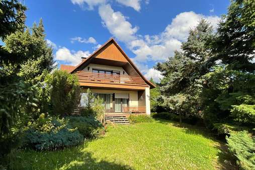 Außenansicht - Einfamilienhaus in 97688 Bad Kissingen mit 230m² kaufen