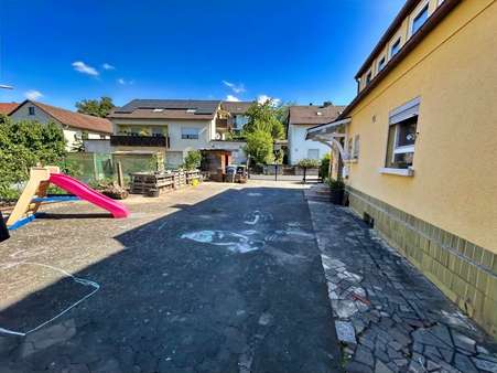 Hof - Mehrfamilienhaus in 97616 Bad Neustadt mit 220m² kaufen