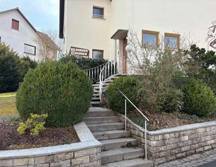 Außenansicht - Einfamilienhaus in 97616 Bad Neustadt mit 145m² kaufen