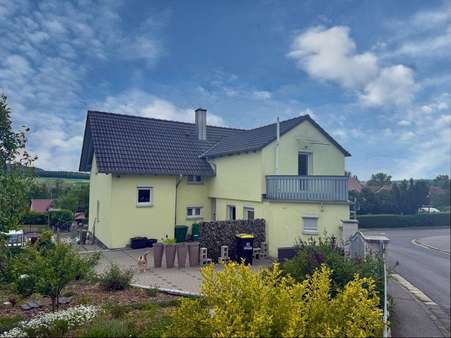 Außenansicht Außenansicht - Einfamilienhaus in 97633 Großeibstadt mit 105m² kaufen