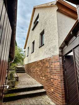 Außenansicht Außenansicht - Einfamilienhaus in 97650 Fladungen mit 137m² kaufen