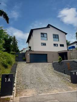 Außenansicht Außenansicht - Einfamilienhaus in 97616 Bad Neustadt mit 169m² kaufen