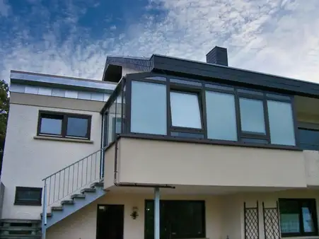 Einfamilienhaus mit Einliegerwohnung in 97616 Bad Neustadt/Herschfeld
-  Top-Aussicht