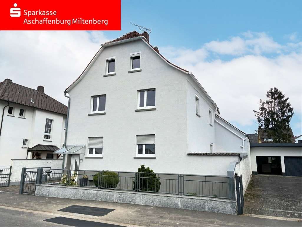 Außenansicht Außenansicht - Einfamilienhaus in 63755 Alzenau mit 177m² kaufen