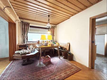Essen OG Essen OG - Zweifamilienhaus in 63743 Aschaffenburg mit 290m² kaufen