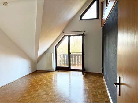 Wohnzimmer - Maisonette-Wohnung in 63791 Karlstein mit 76m² kaufen