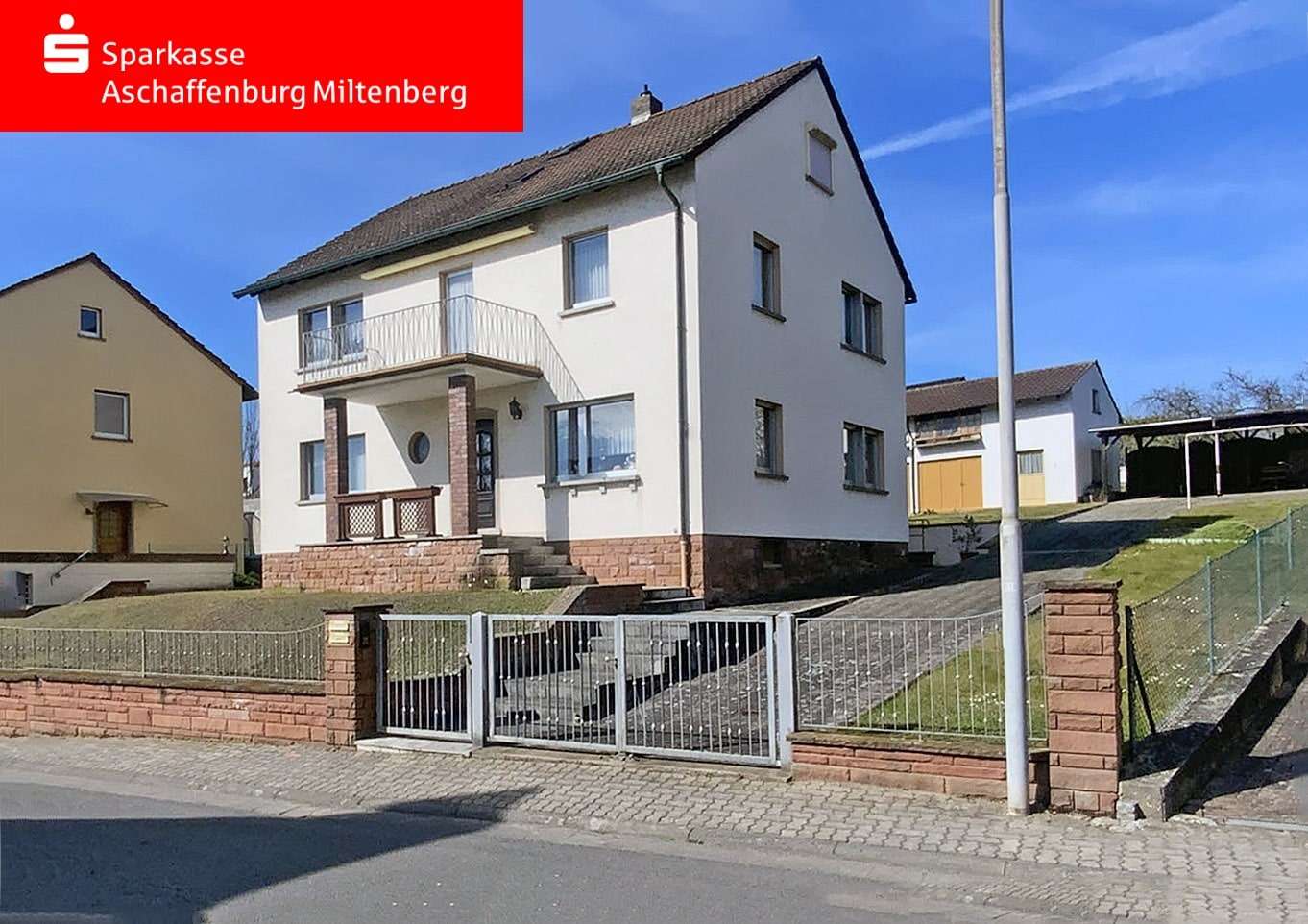 Außenansicht - Zweifamilienhaus in 63834 Sulzbach mit 159m² kaufen