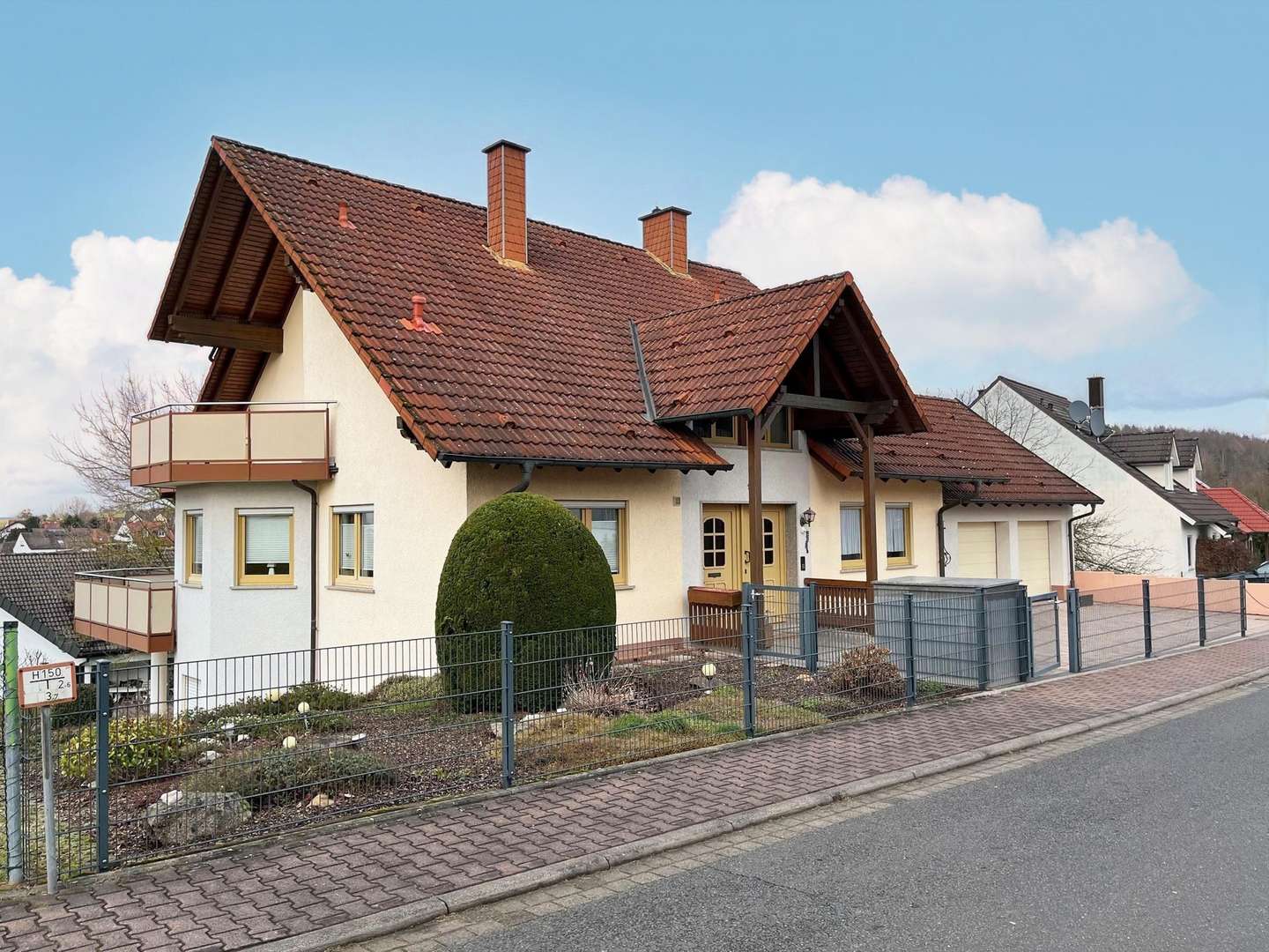 Straßenansicht - Einfamilienhaus in 63808 Haibach mit 184m² kaufen