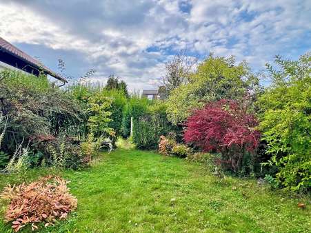 Garten Garten - Zweifamilienhaus in 63743 Aschaffenburg, Schweinheim mit 150m² kaufen
