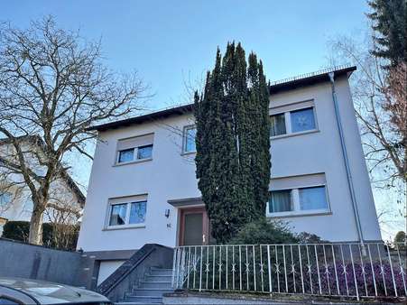 Straßenanischt Straßenanischt - Zweifamilienhaus in 63743 Aschaffenburg, Schweinheim mit 150m² kaufen