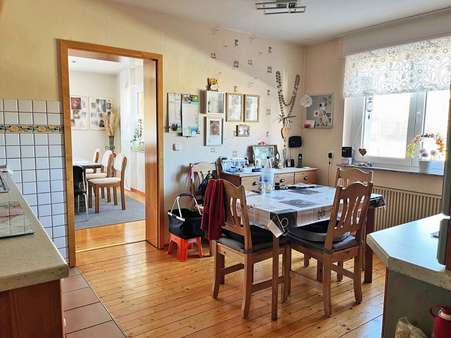 Küche im Erdgeschoss - Zweifamilienhaus in 63856 Bessenbach mit 168m² kaufen
