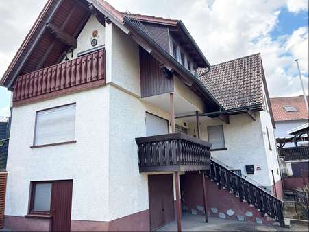 Seitenansicht Seitenansicht - Zweifamilienhaus in 63776 Mömbris mit 135m² kaufen
