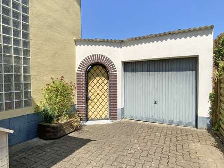 Garage - Zweifamilienhaus in 63906 Erlenbach mit 152m² kaufen
