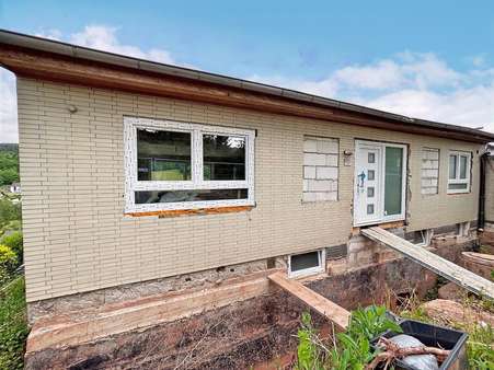 Eingangsbereich - Einfamilienhaus in 64750 Lützelbach, Haingrund mit 140m² kaufen