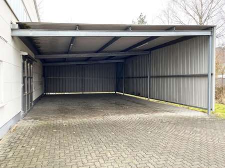 Fahrzeugunterstand - Werkstatt in 63857 Waldaschaff mit 1310m² kaufen