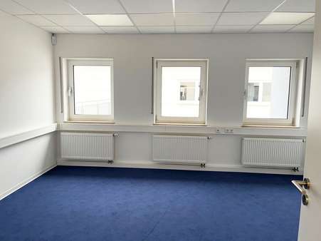 Beispiel Büroraum - Werkstatt in 63857 Waldaschaff mit 1310m² kaufen