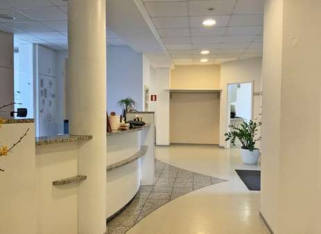 Empfang - Büro in 63820 Elsenfeld mit 256m² kaufen