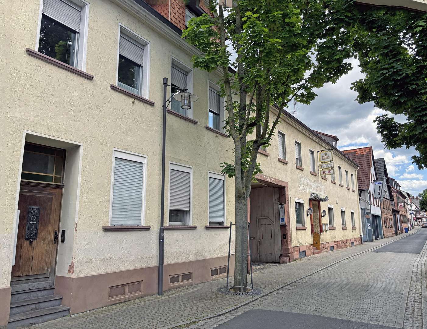 Außenansicht Außenansicht - Mehrfamilienhaus in 63762 Großostheim mit 340m² kaufen