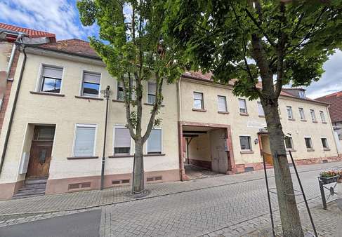 Frontansicht Frontansicht - Mehrfamilienhaus in 63762 Großostheim mit 340m² kaufen