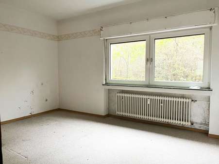Zimmer EG - Zweifamilienhaus in 63874 Dammbach mit 240m² kaufen