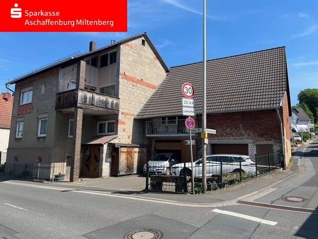 Außenansicht Außenansicht - Zweifamilienhaus in 63776 Mömbris mit 190m² kaufen