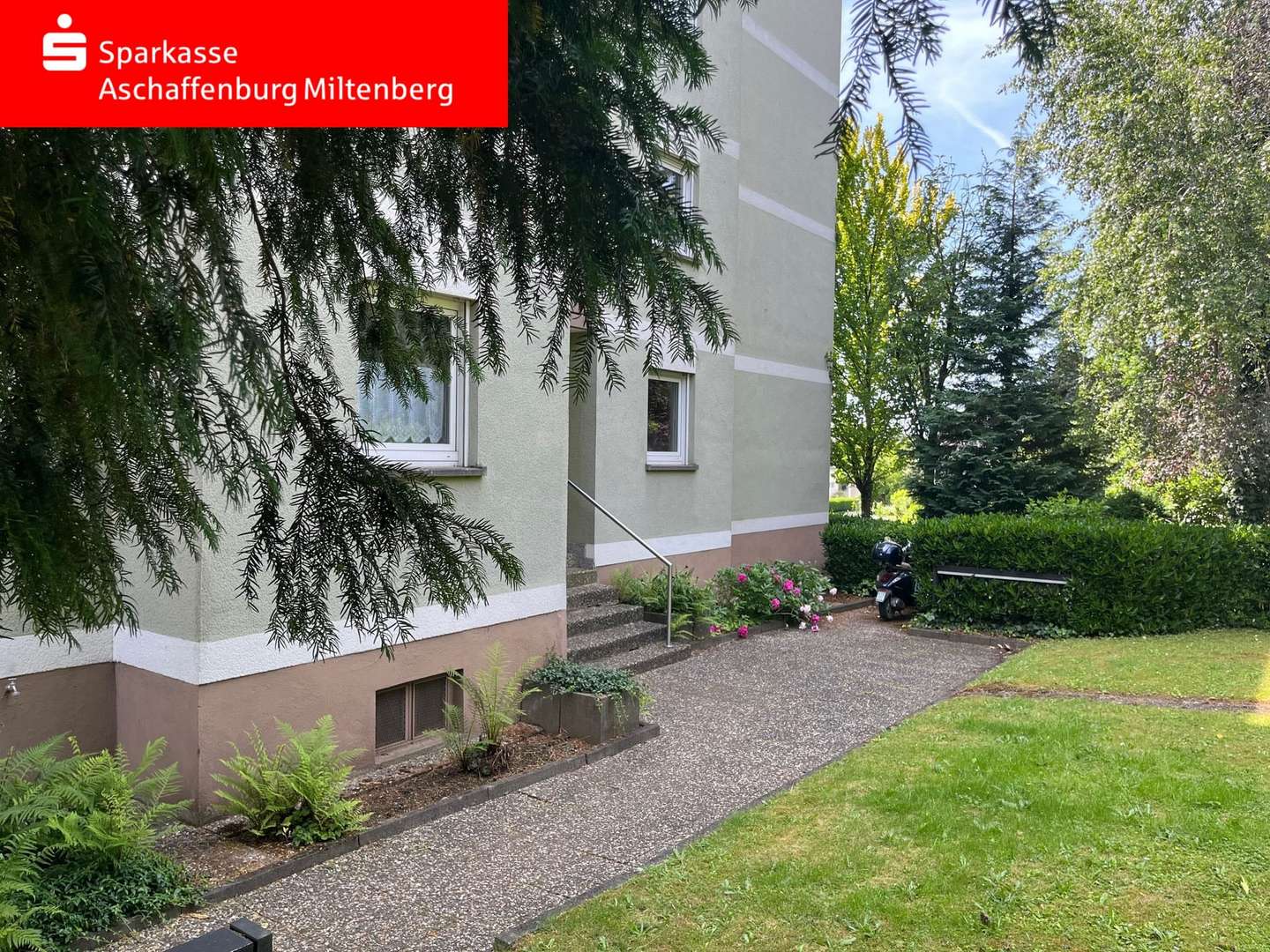Außenansicht - Erdgeschosswohnung in 63741 Aschaffenburg mit 75m² kaufen