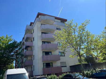 Außenansicht Außenansicht - Etagenwohnung in 63743 Aschaffenburg mit 58m² kaufen