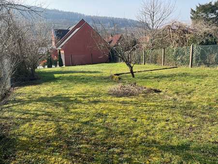 ebener Gartenbereich ebener Gartenbereich - Zweifamilienhaus in 63857 Waldaschaff mit 215m² kaufen