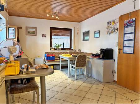 Essbereich im Erdgeschoss - Doppelhaushälfte in 63741 Aschaffenburg mit 170m² kaufen