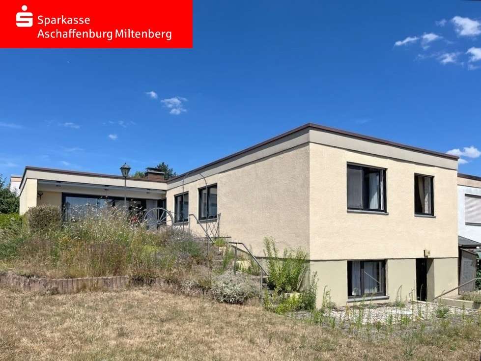 Gartenansicht - Bungalow in 63741 Aschaffenburg mit 116m² kaufen