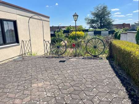 Terrasse - Bungalow in 63741 Aschaffenburg mit 116m² kaufen