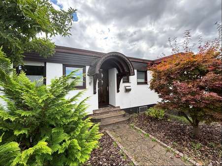 Eingangsbereich - Bungalow in 63741 Aschaffenburg mit 120m² kaufen