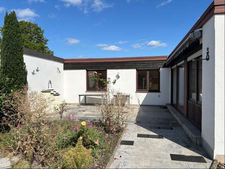 Terrasse - Bungalow in 63741 Aschaffenburg mit 120m² kaufen