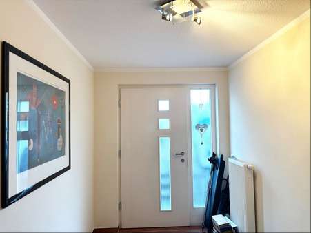 Diele - Reiheneckhaus in 63808 Haibach mit 145m² kaufen