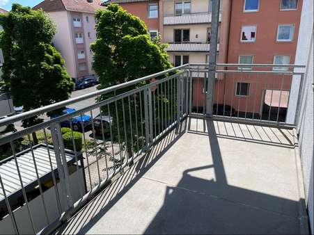 Balkon Balkon - Etagenwohnung in 63739 Aschaffenburg mit 137m² kaufen
