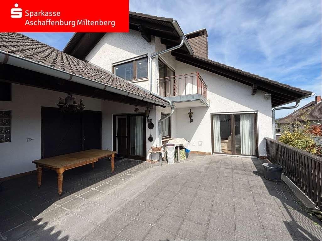Außenansicht - Einfamilienhaus in 63773 Goldbach mit 185m² kaufen
