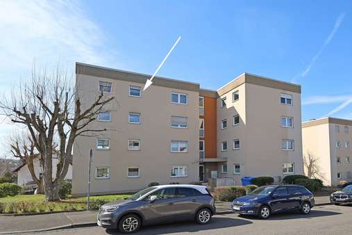 Straßenansicht - Etagenwohnung in 63739 Aschaffenburg mit 79m² kaufen