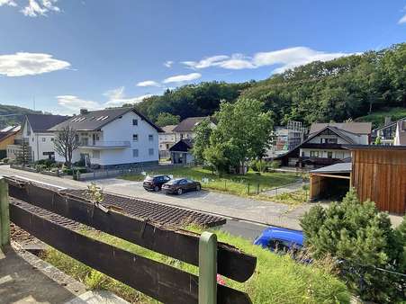 Aussicht Aussicht - Doppelhaushälfte in 63849 Leidersbach mit 137m² kaufen
