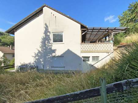 Seitenansicht Seitenansicht - Doppelhaushälfte in 63849 Leidersbach mit 137m² kaufen