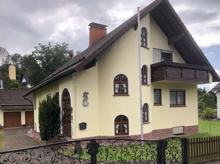 Straßenansicht - Einfamilienhaus in 63860 Rothenbuch mit 186m² kaufen