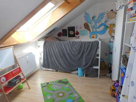 Kinderzimmer - Dachgeschosswohnung in 63755 Alzenau mit 66m² kaufen