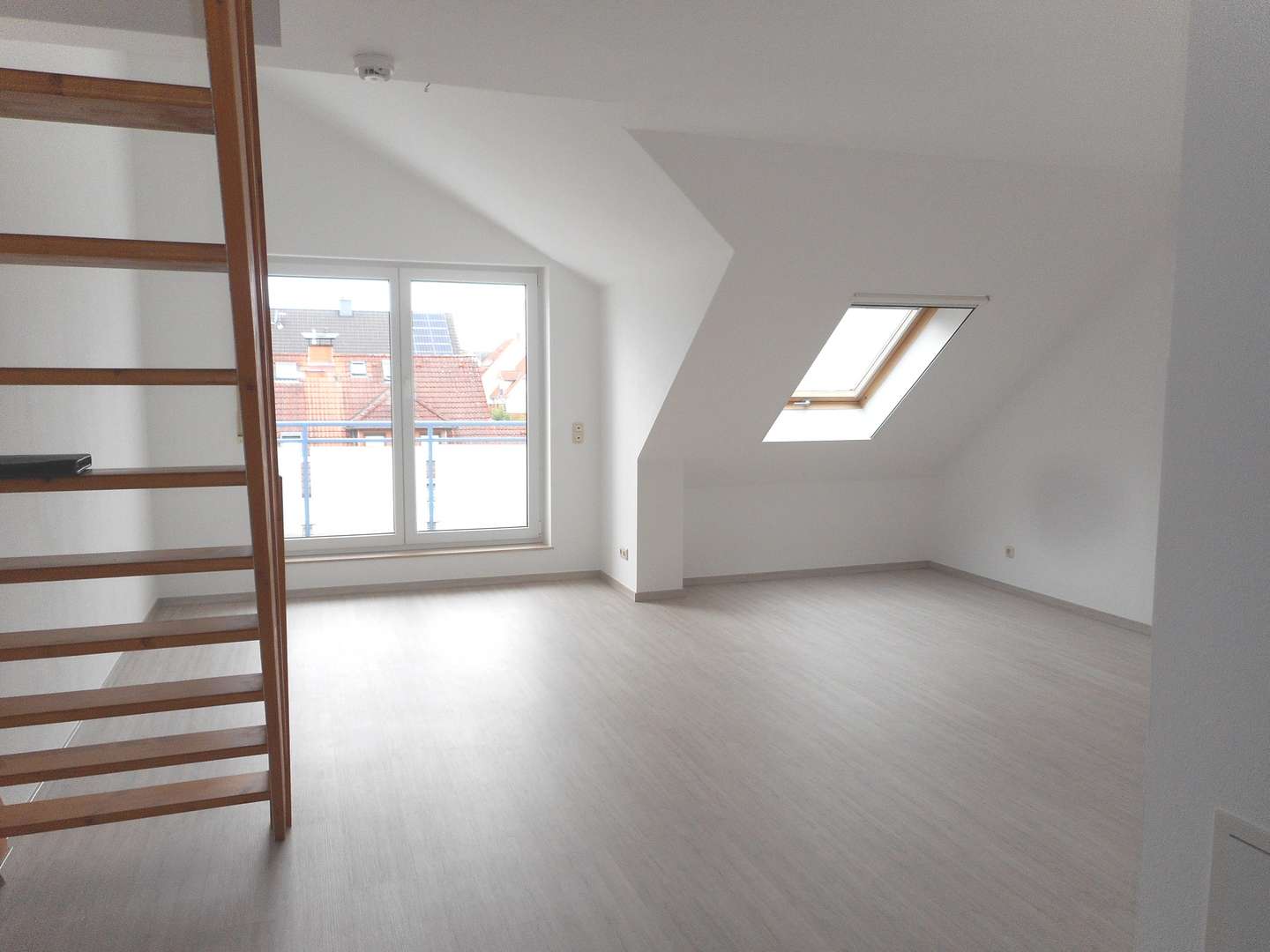 Wohnzimmer / Esszimmer / Küche - Maisonette-Wohnung in 63811 Stockstadt mit 62m² kaufen