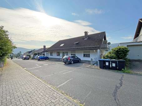 Außenansicht - Mehrfamilienhaus in 63925 Laudenbach mit 490m² kaufen