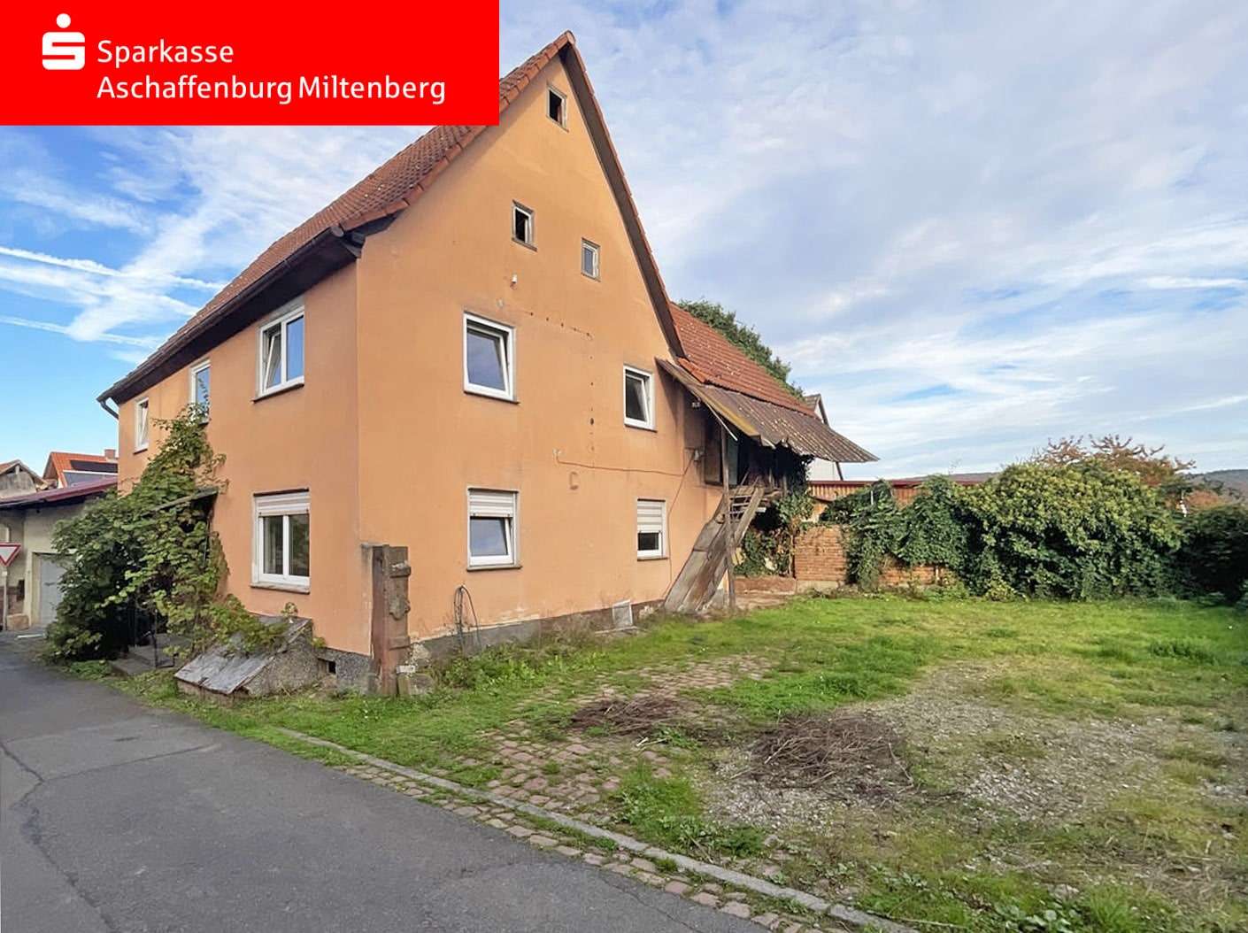 Außenansicht mit Garten - Einfamilienhaus in 63933 Mönchberg mit 120m² kaufen