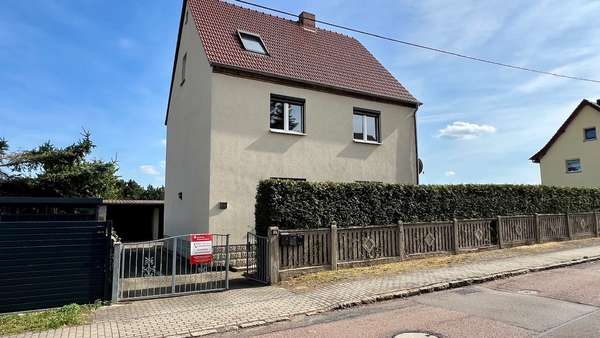 null - Zweifamilienhaus in 06667 Weißenfels mit 170m² kaufen