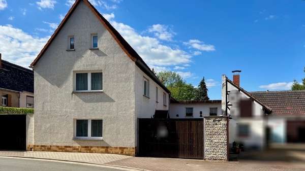 null - Einfamilienhaus in 06679 Hohenmölsen mit 105m² kaufen