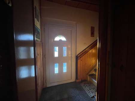 Eingangsbereich - Einfamilienhaus in 06682 Teuchern mit 232m² kaufen
