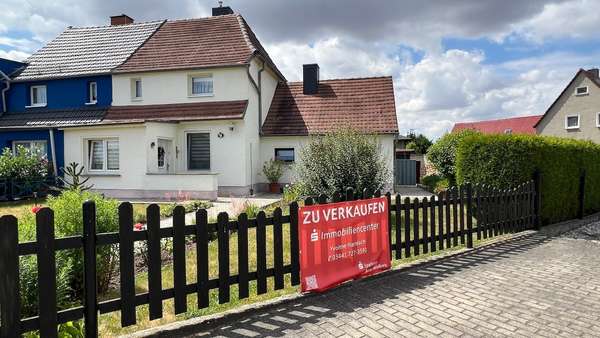 Einfamilienhaus in 06682 Teuchern mit 80m² kaufen